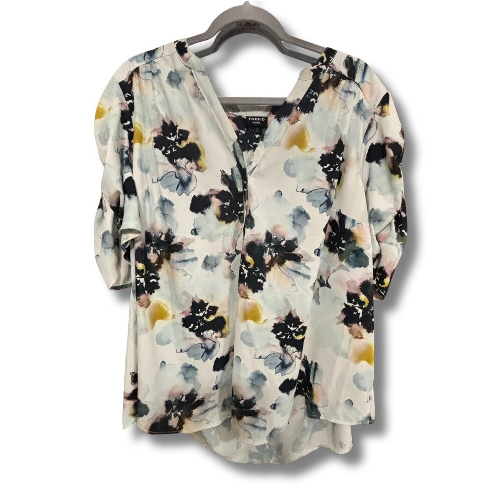 Women's White Floral V-Neck Blouse - Picture 4 of 8